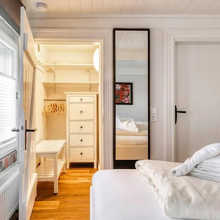 Reetdachhaus Inmitten Von Wiesen Und Feldern By Interhome Emmelsbüll-Horsbüll
